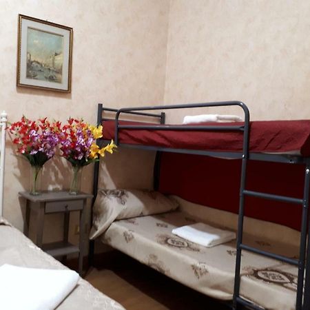 Renting Rooms روما المظهر الخارجي الصورة
