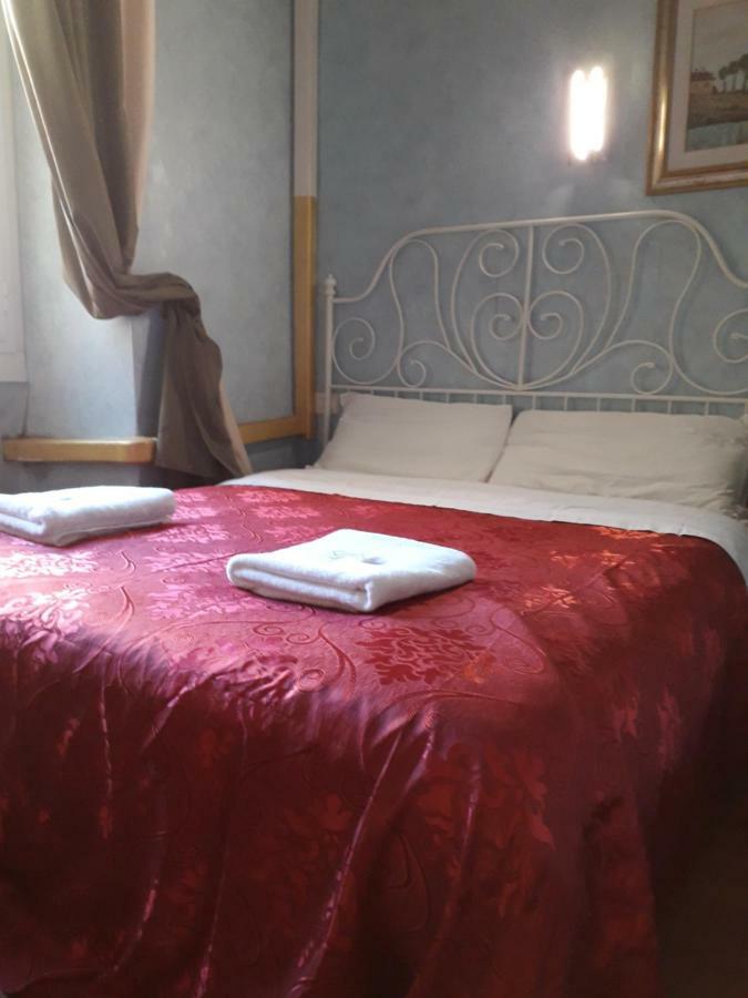 Renting Rooms روما المظهر الخارجي الصورة