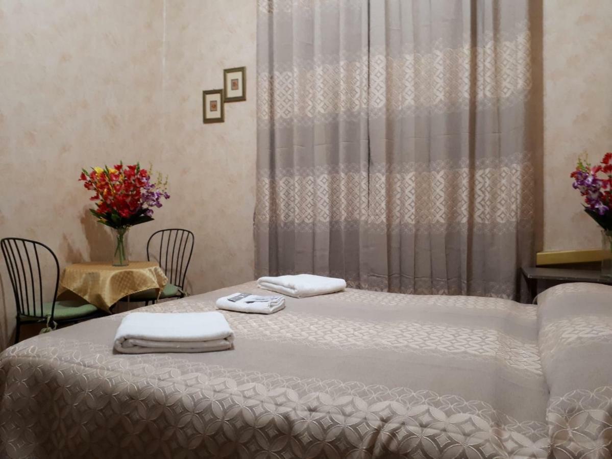 Renting Rooms روما المظهر الخارجي الصورة