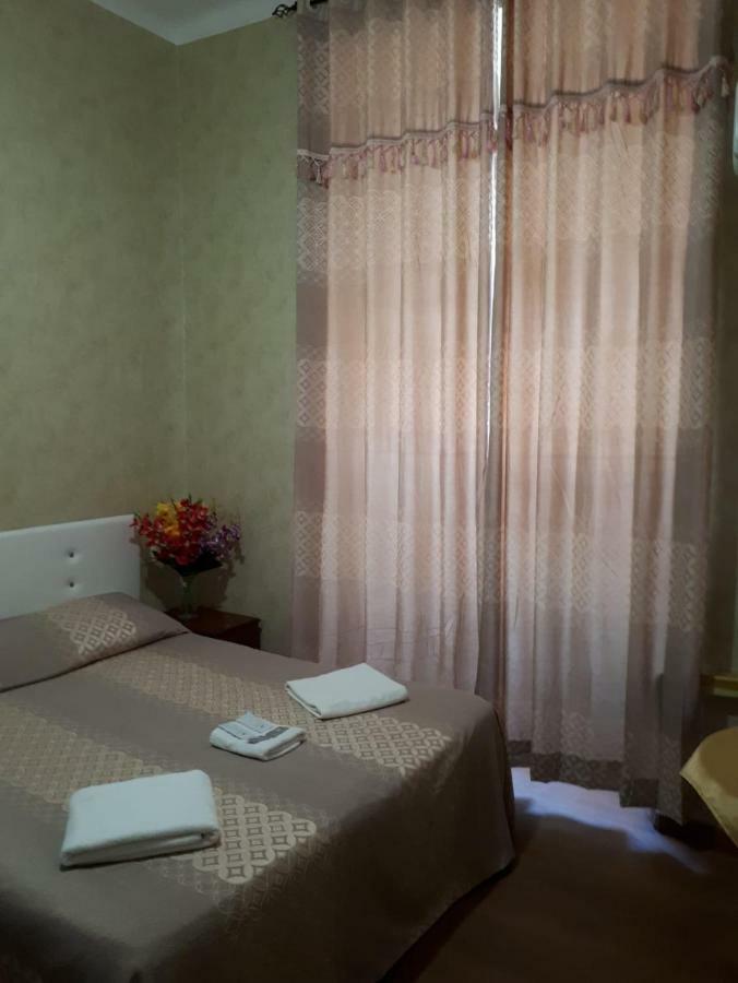 Renting Rooms روما المظهر الخارجي الصورة