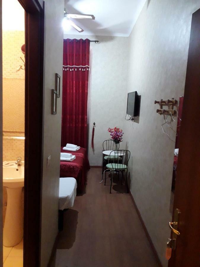 Renting Rooms روما المظهر الخارجي الصورة